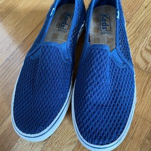 Keds in blue mesh size 7